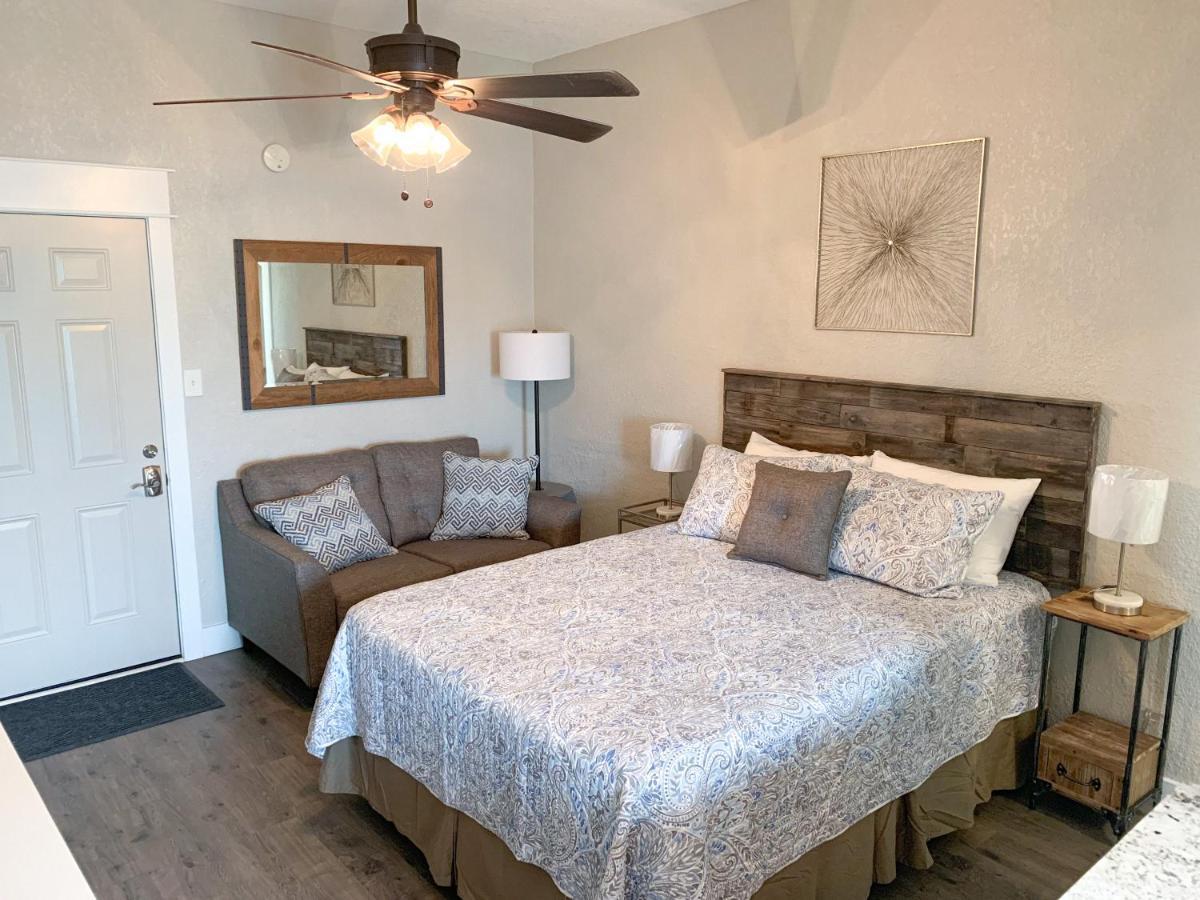 Budget Friendly Condo Within Walking Distance To The Beach! Gulf Shores Ngoại thất bức ảnh
