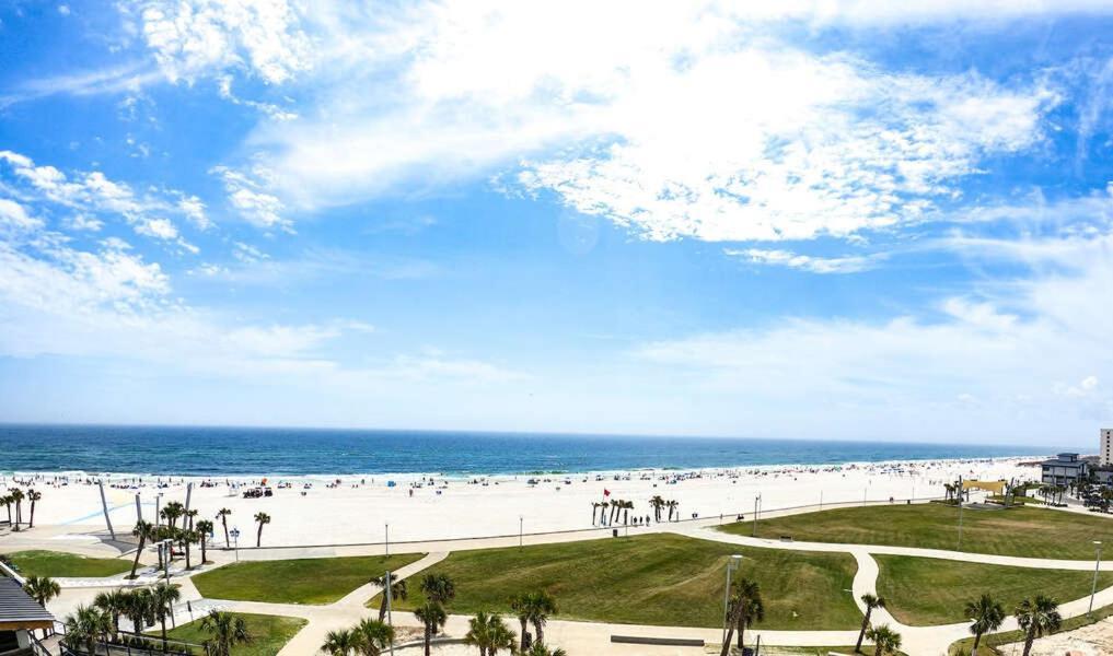 Budget Friendly Condo Within Walking Distance To The Beach! Gulf Shores Ngoại thất bức ảnh